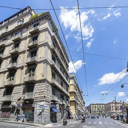 Dante Maison De Luxe Oda ve Kahvaltı Napoli