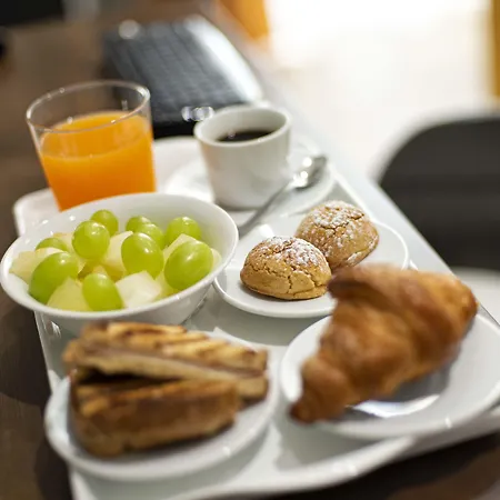 Dante Maison De Luxe 4*