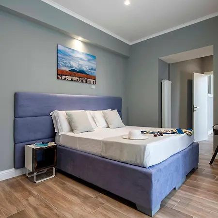 Dante Maison De Luxe Bed & Breakfast Naples