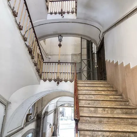 לינה וארוחת בוקר Dante Maison De Luxe נאפולי