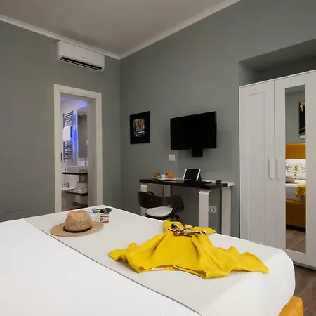 לינה וארוחת בוקר Dante Maison De Luxe 2*