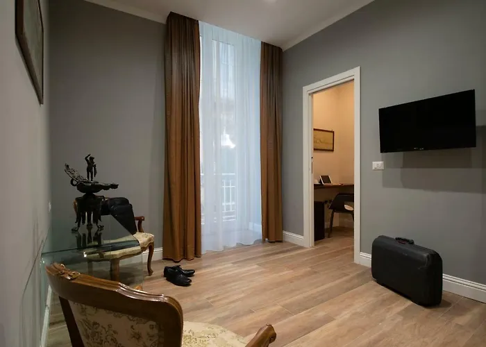 Dante Maison De Luxe Νάπολη