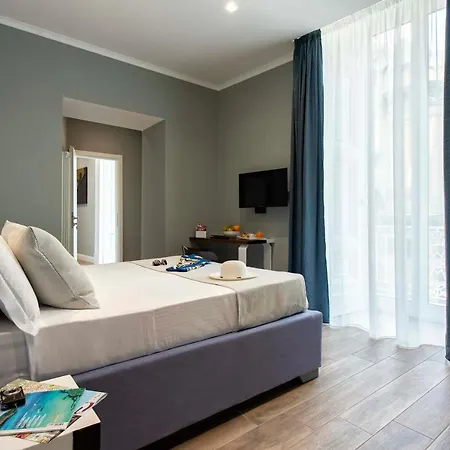 Dante Maison De Luxe Neapel